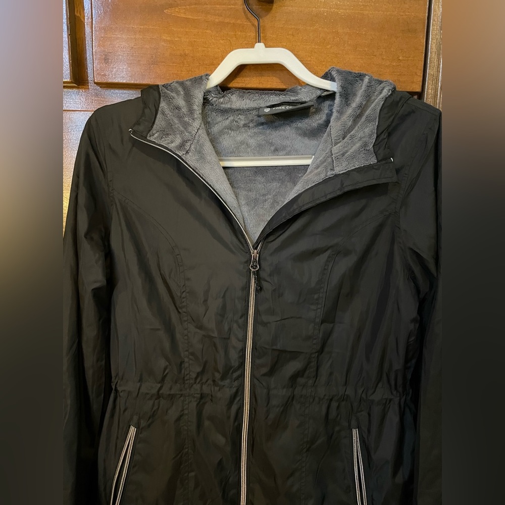 Jacket - Picture 3 of 4